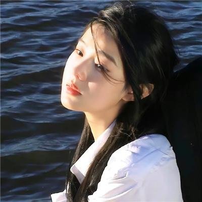 陪她一会儿